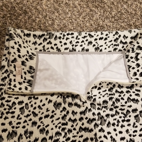 Snow leopard mini skirt - Picture 4 of 4